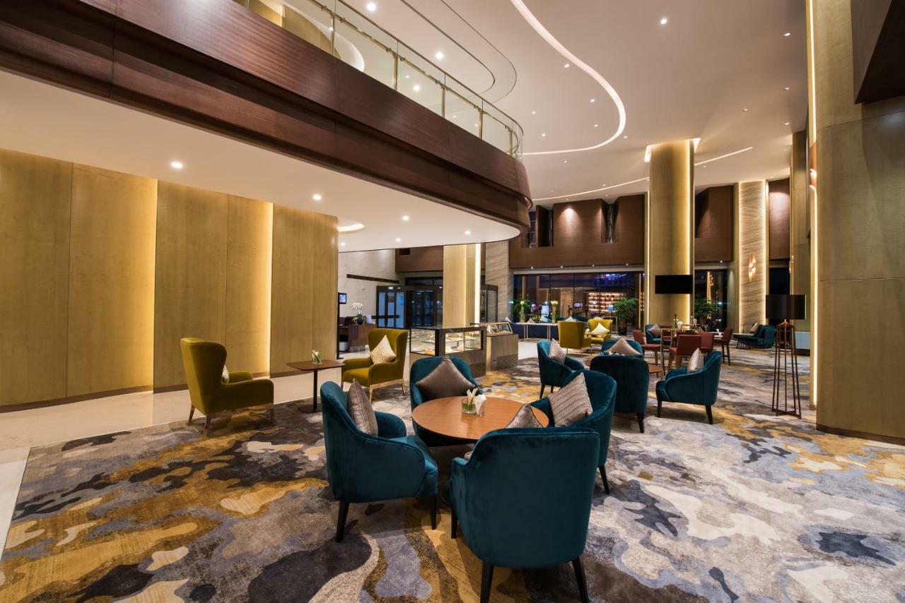 Novotel Hongqiao Hotel