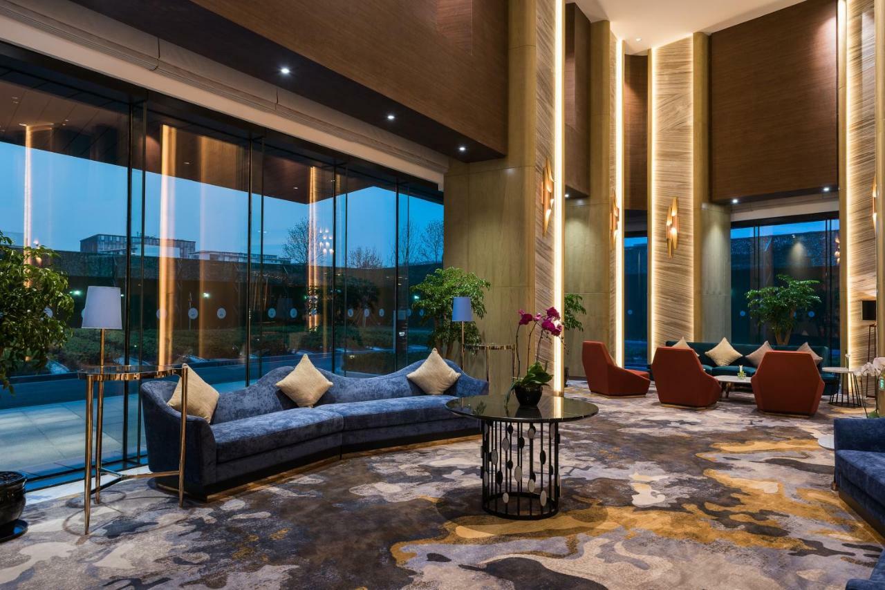 Novotel Hongqiao Hotel